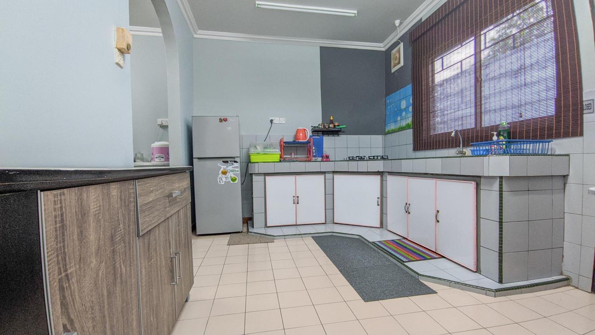 Bunut Centre Stay Бандар Сери Бегаван Екстериор снимка