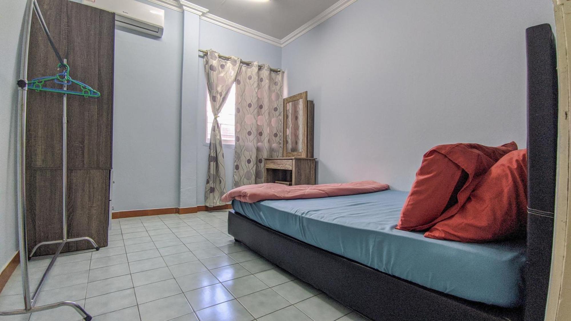 Bunut Centre Stay Бандар Сери Бегаван Екстериор снимка